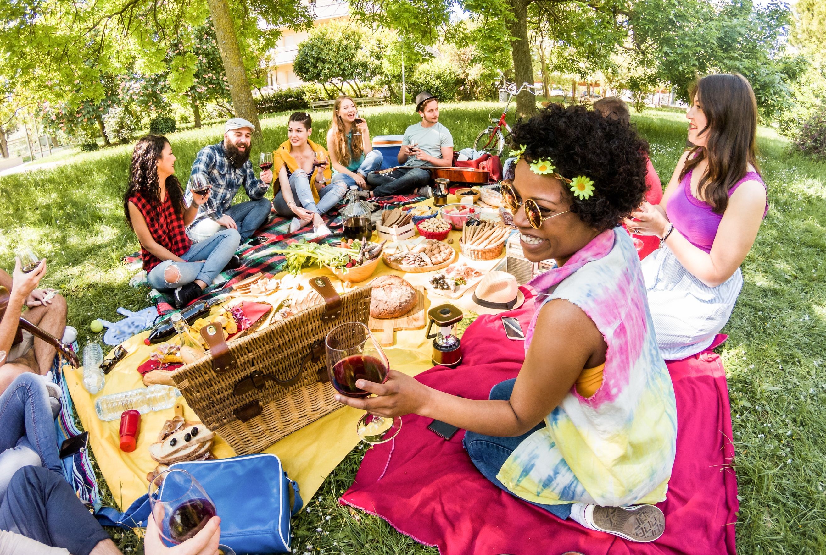 Go For An Outdoor Picnic