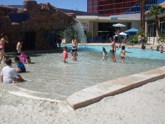 Vegas Pools That Should Dry Up and Blow Away