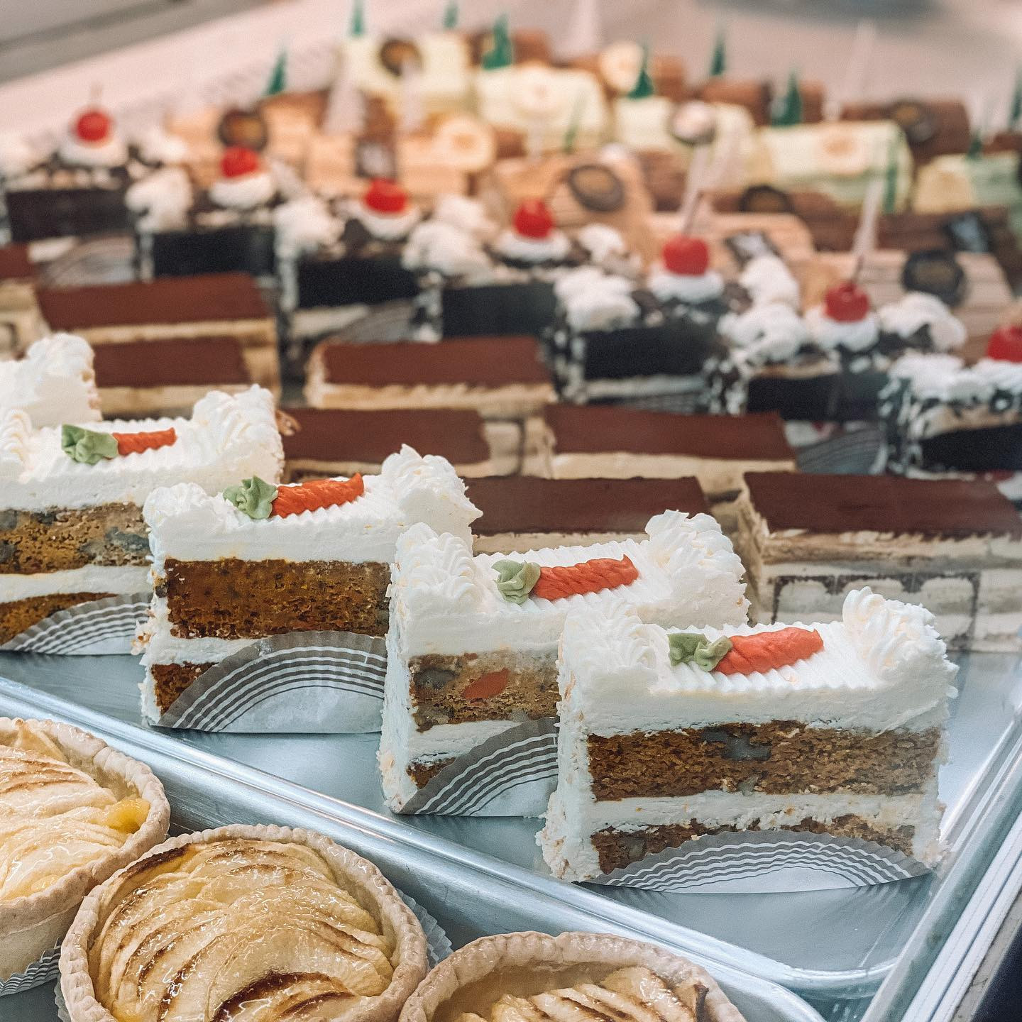 Delices Gourmands French Bakery